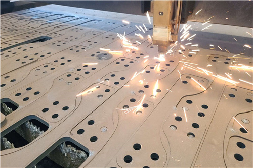 Precautions for Laser Cutting of NM500 Wear-resistant Steel Plate & Cutting Accuracy for Different T