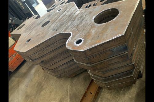 China Factory Tight Tolerance Custom Shaped Wear Plate Cutting Parts for Construction Machinery