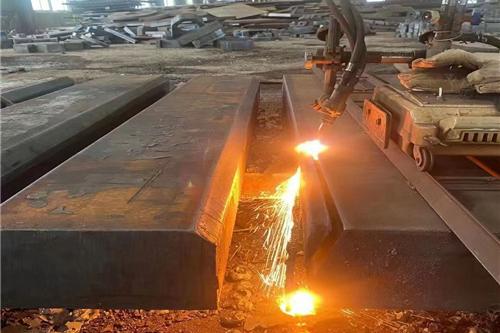 Custom Flame‑Cut Steel Components for Australian Mining & Construction Projects