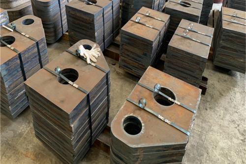 How Vietnamese Steel Fabricators Save Cost by Outsourcing Thick Steel Plate Blanking to China OEM Fa